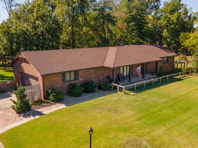108 Oaklawn Cir