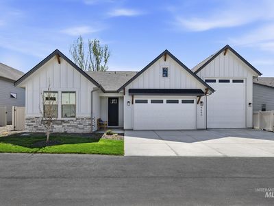 9685 W Snow Wolf Ln
