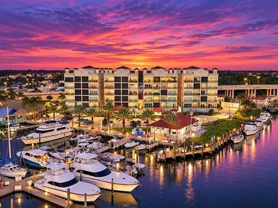 507 TAMIAMI TRAIL N #201