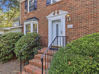 3936 New Garden Park