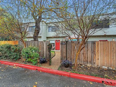 3103 EISENHAUER RD #L21