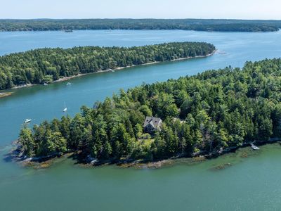 93 Governors Point Road