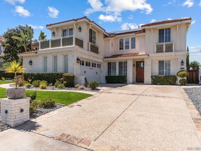 8041 Paseo Avellano