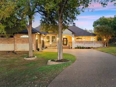 804 Carrie Ln