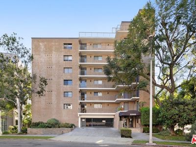 10966 Rochester Ave APT 6B