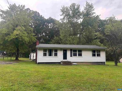 1104 Old Louisa Rd