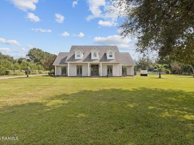 411 Copperfield Way