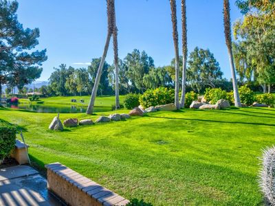 Property at 41629 W Woodhaven Dr, Palm Desert, CA