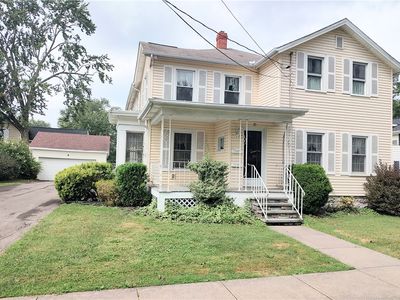 21 Troy St