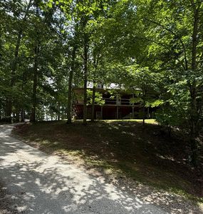 1261 Clark Rd