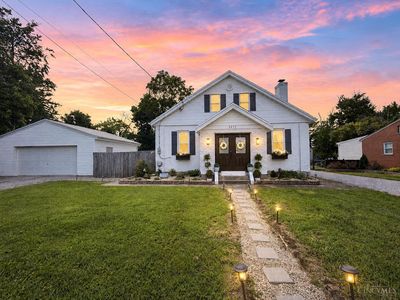 5875 Elm St