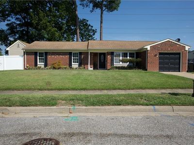 2941 Augusta Cir
