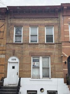 526 W 175th Street