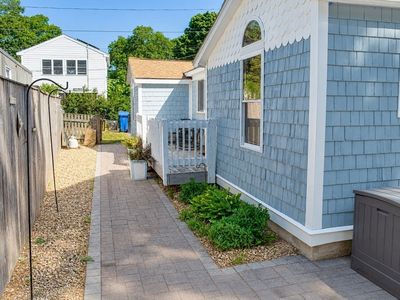 Property at 9 Medina Dr, Wareham, MA