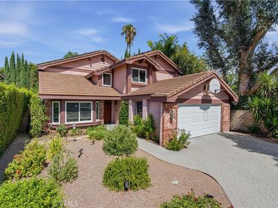 5943 Julian Ln