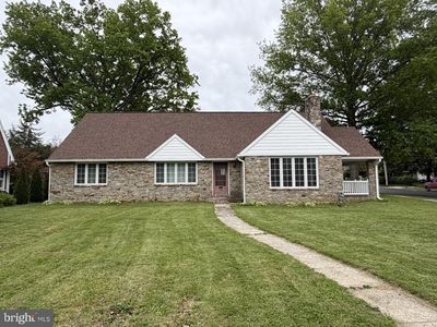 1400 Oak Hill Ave