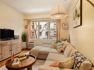 321 E 89th St APT 2E