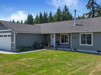 Property at 28 Shorthorn Lane, Oakville, WA