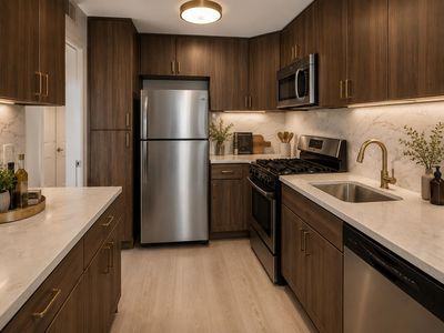 7000 Boulevard East APT 27G