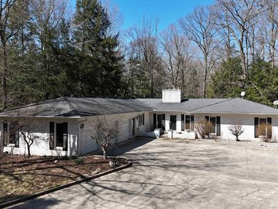 555 E Deerfield Rd