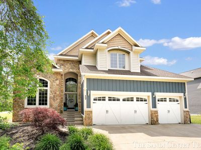 17 Boulder Dr