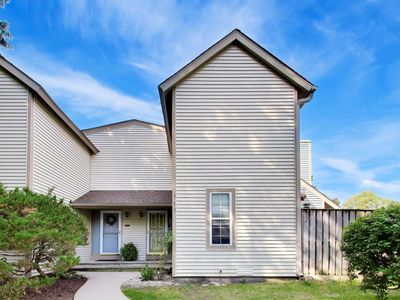913 Campbell Dr