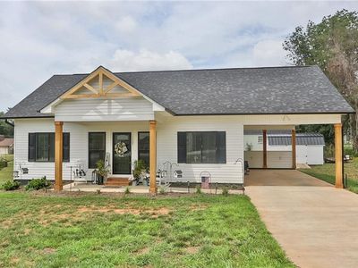 1307 Unifi Industrial Dr