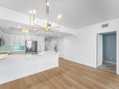 2650 Lake Shore Drive #1503