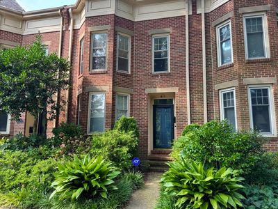 411 W Princess Anne Rd