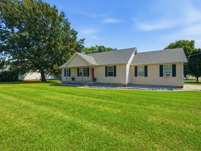 2095 Bolden Dr