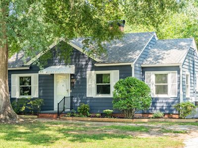 2712 Shenandoah Ave