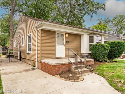 Property at 1919 Fern St, Royal Oak, MI
