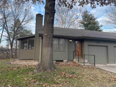 5572 SW Stonegate Ct