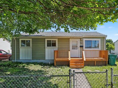 1302 Commonwealth Ave