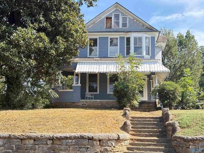308 Olcott Ave