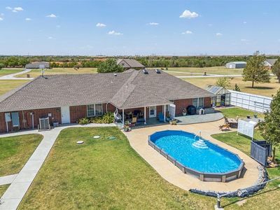 7414 High Meadows Ln