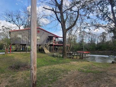 330 Riverside Dr