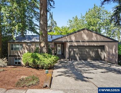 175 Kevin Way SE