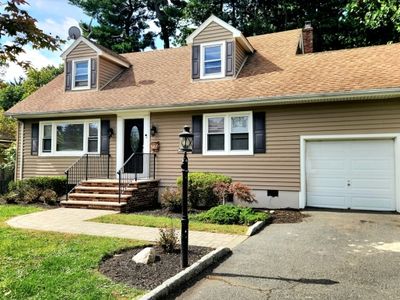 11 Brookhill Pl