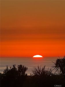 2852 Calle Guadalajara