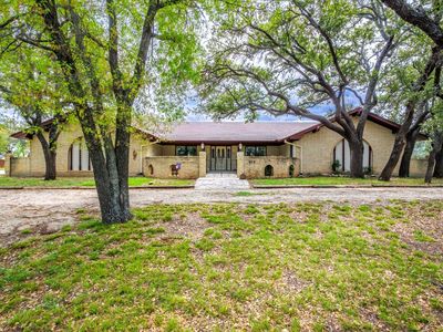 Property at 910 Deer Trl, Brownwood, TX