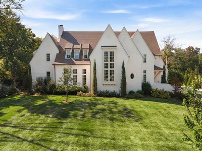705 Georgetown Dr