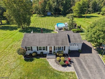 23 Huyler Rd
