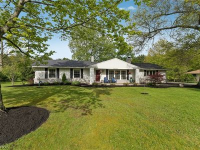 Property at 111 Leaview Ln, Chagrin Falls, OH