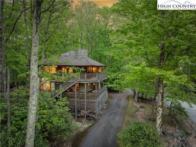 102 Rhododendron Drive