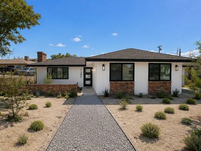7380 Dumosa Ave