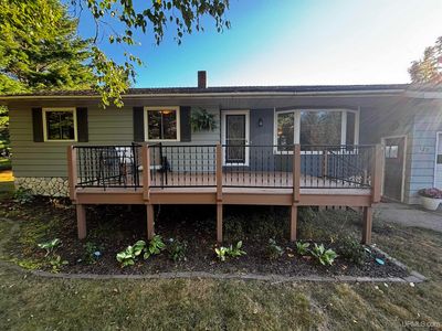 127 Carriage Ln