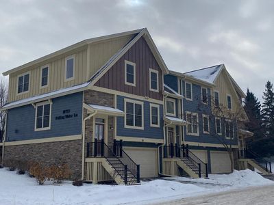 10759 Falling Water Ln Unit B