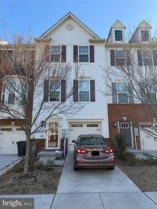 8337 Daydream Cres