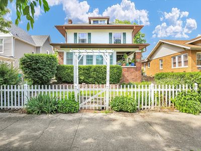 2808 Western Ave